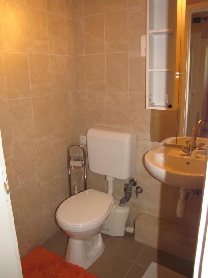 Oazis Apartmanhaz Hajdúszoboszló 外观 照片