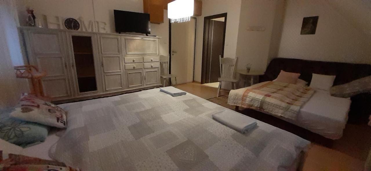 Oazis Apartmanhaz Hajdúszoboszló 外观 照片