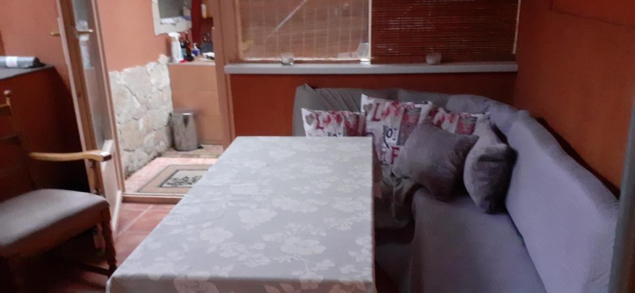 Oazis Apartmanhaz Hajdúszoboszló 外观 照片