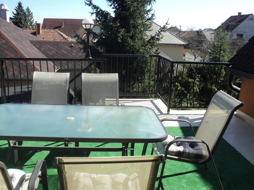Oazis Apartmanhaz Hajdúszoboszló 客房 照片