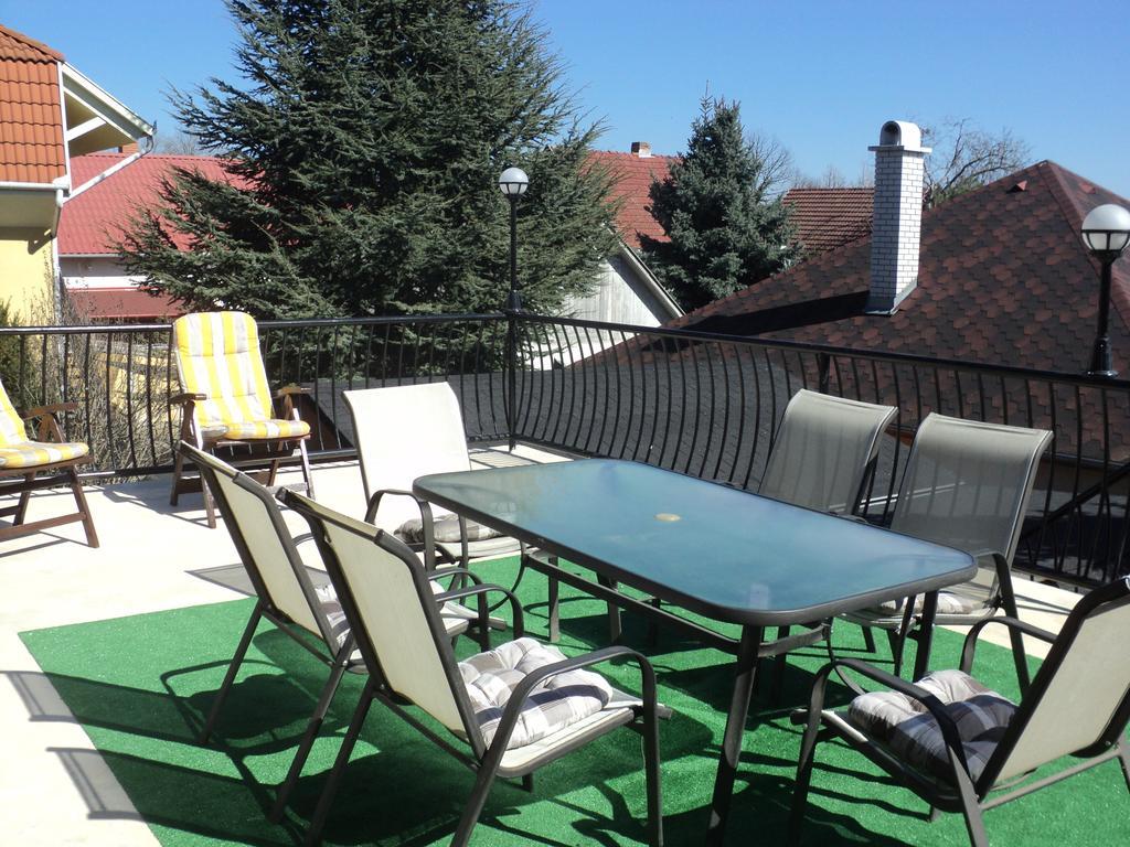 Oazis Apartmanhaz Hajdúszoboszló 客房 照片