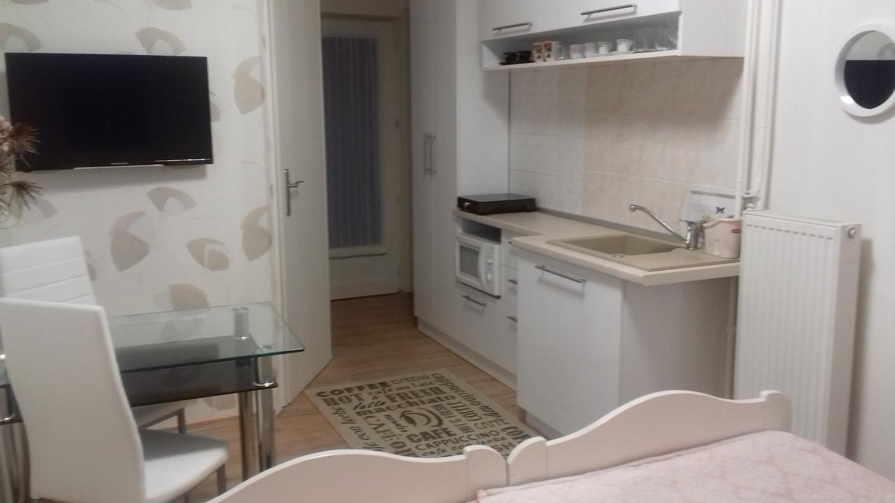 Oazis Apartmanhaz Hajdúszoboszló 外观 照片
